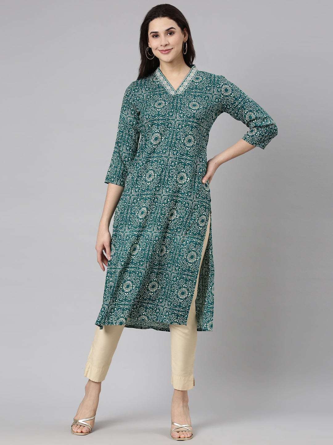 Buy Neerus Regular Checks Blue Straight Kurti at Amazon.in